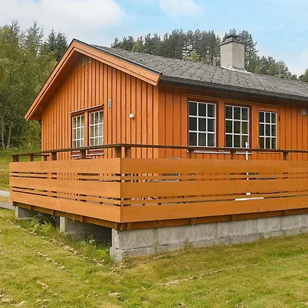Three-bedroom In Utvik 1 *
